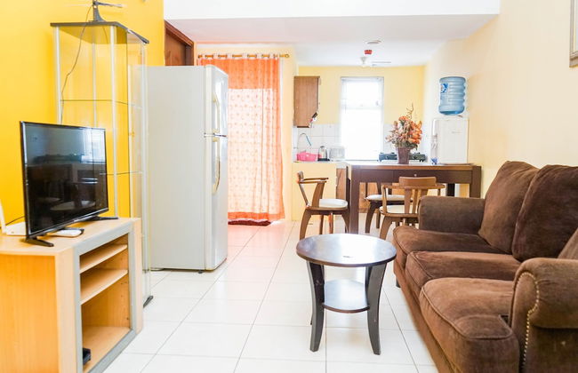 Comfy and Cozy 2BR Great Western Resort Apartment - Foto 4