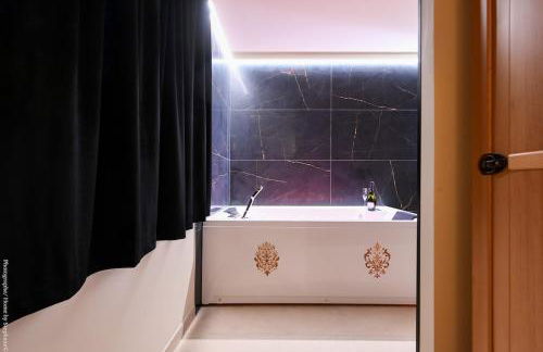 Suite Diamant Spa Détente avec Balnéo Double & Sauna - Foto 25
