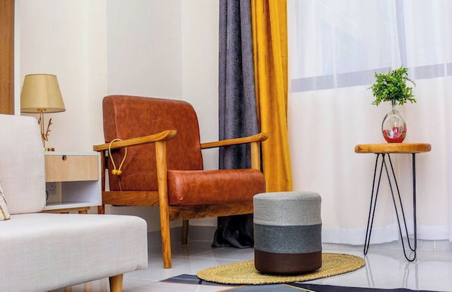 Lux Studio Jkia Airport View Suite - Photo 22