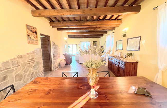 Detached Villa - Sleeps 10 - Pool - Pergola - Playground for Children - Wifi - Foto 59