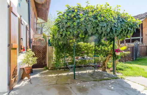 Gorgeous Home In Ferrere With Kitchen - Foto 14