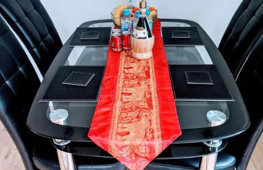 Oaklawn Apartment - Sleeps 4 Parking & Garden - Photo 49