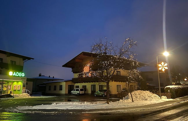 Apartment in Niedernsill Near Ski Slopes - Foto 25