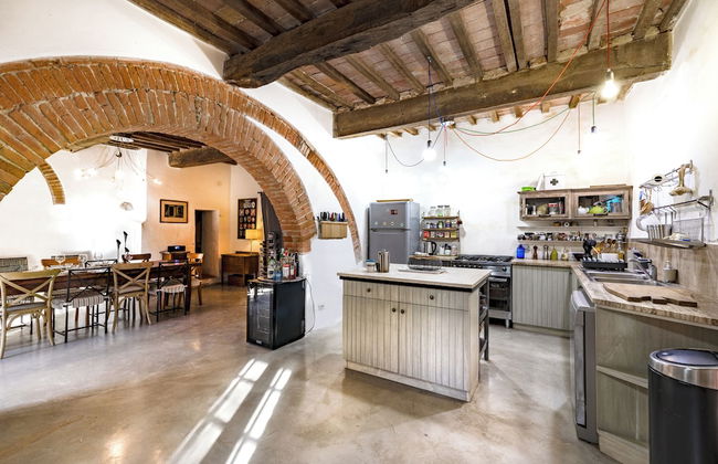 Amazing Villa Near The Lake With Pool - Foto 13