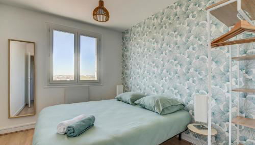 Sunset Duplex - Grand-Rond, Jardin des plantes, centre-ville, 2 BDRs 60m2, AC, Netflix - T3 60m2 avec clim - Foto 5, towels, wardrobe