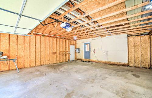 Charming Wisconsin Getaway with Nearby Lake! - Foto 36