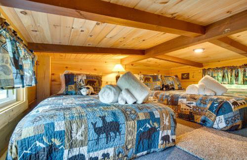 7 Mi to Lake Lure Mill Spring Cabin with Hot Tub - Foto 18