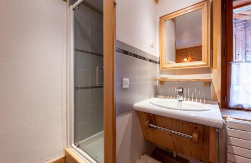 Chalet De Charme à la Montagne - Foto 17