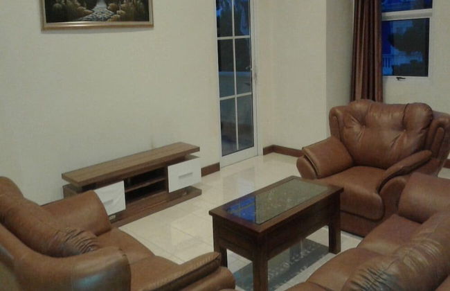 Villa Kota Bunga Dandelion - Photo 36