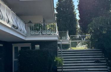 Apartamento con piscina cerca de Barcelona - Photo 2