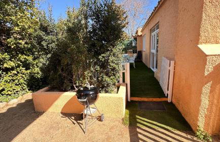 Casa con jardín a 40 metros de la playa. VR. - Foto 30