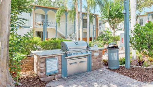 Central South Tampa - Walkable 2BR with Pool Access - Foto 5