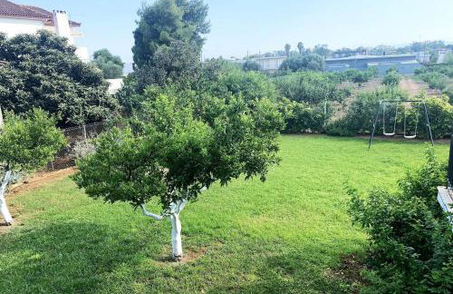 Luxury Home with Garden in the Suburbs - Foto 40