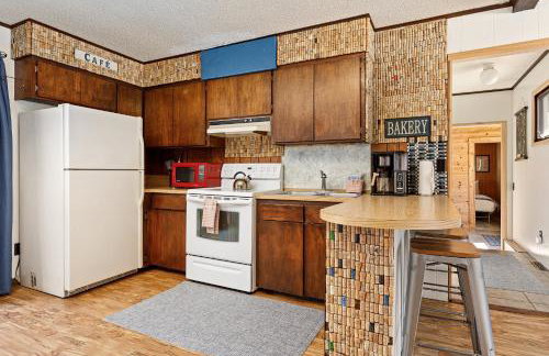 Cinders Whispering Waters and Wilderness Escape - Foto 13