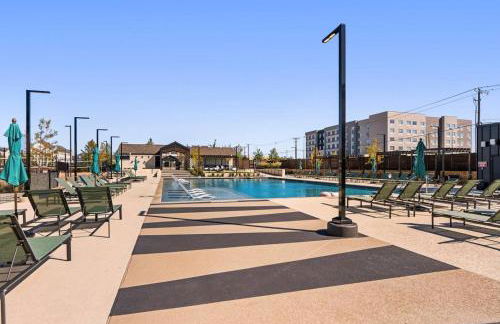 Luxury Stay 1B 1B w Gym, Pool, Shops Nearby - Foto 32