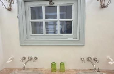 Air-conditioned authentic village house with sea view, terraces and swimming pool - Foto 34