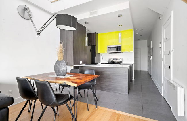 Private Roof top Patio Downtown Metro Frontenac - Photo 8