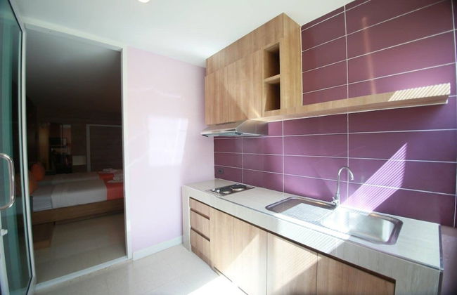 Pintree Service Apartment Pattaya - Foto 32