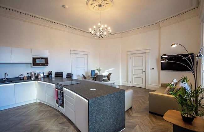 The Crescent by Pureserviced - Foto 29