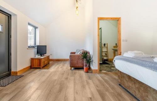 Glebe House - Photo 14