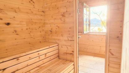 Villa Tegernsee - Exclusive Lakefront Villa with private Zirben Sauna, 4 Rooms for Family & Friends - Photo 3