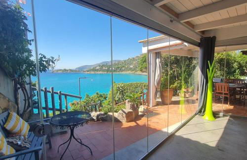 Sardegna Rivanhouse Suite stunning sea view hydromassage and direct access to the sea - Foto 2