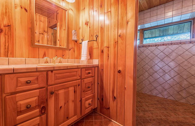 Azalea Retreat- The Lodge by Avantstay Best View - Foto 33