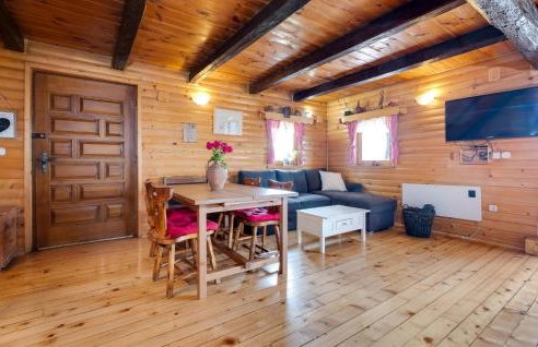 Beautiful Home In Samobor With Kitchen - Photo 26