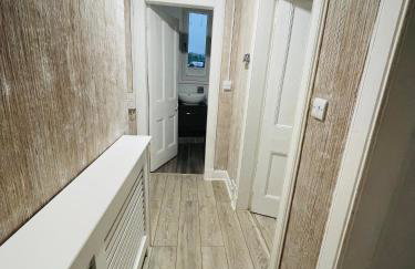 1 Bedroom Pet Friendly Apt Wd Free Wifi, Parking, Netflix & Pool Table. Sleeps 3 - Photo 27