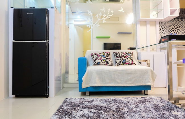 Comfort 2BR at Bassura City Cipinang Apartment - Foto 17