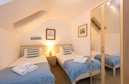 The Beach House & Porth Sands Apartments - Photo 86