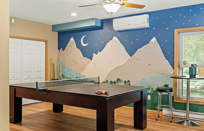 Mews Mountain House by Avantstay Walk to Beach, Hot Tub, Game Room - Foto 24