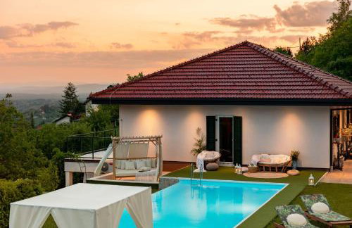 Villa Plešivica view - Infinity Pool & Private Spa - Photo 1