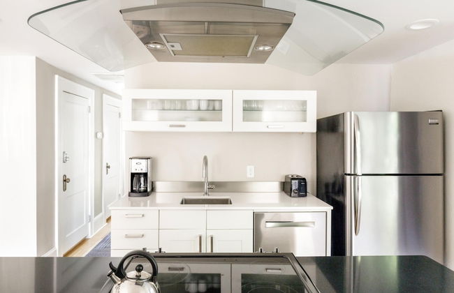 Downton Annie Apartment Four 2 BD 1BA Parking - Foto 5