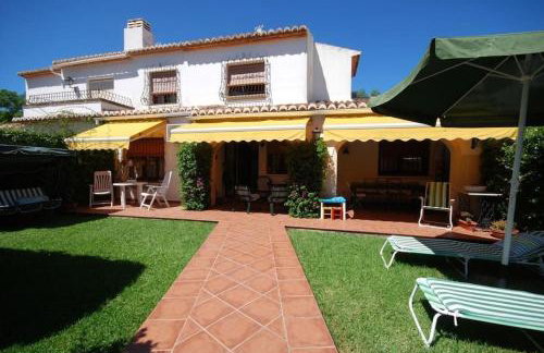 Magnifico Chalet en Jávea a 5 minutos de la playa. - Foto 2