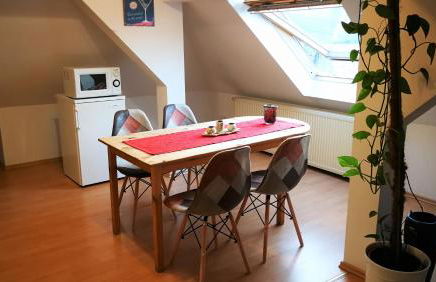 Attic Oelsnitz am Hegebach mit Netflix und Parkplatz Self Check-in - Foto 7