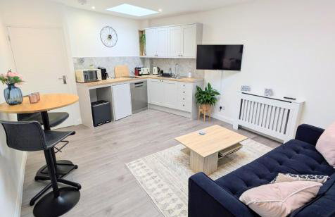 Bright one bedroom apartment with garden - Foto 20