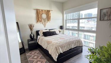 Edgewater Luxe 1BR - Foto 3