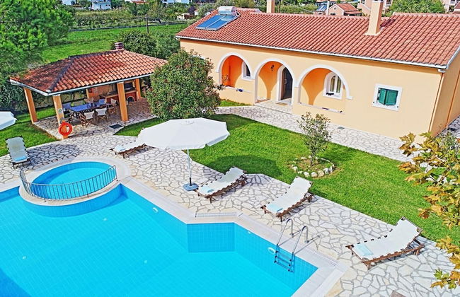 Villa Vasiliki in Roda - Foto 11