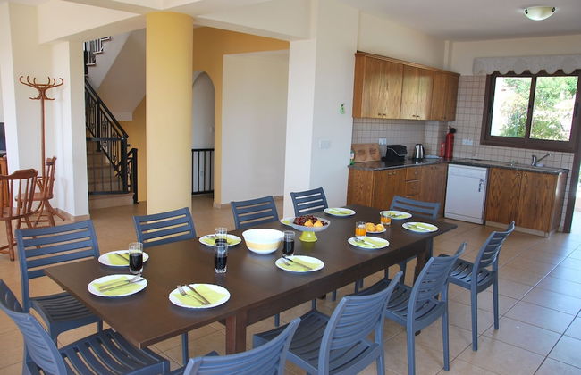 Pomos Villa - Only 50m to the Sea, Picturesque - Tranquil Area, Paphos - Foto 21