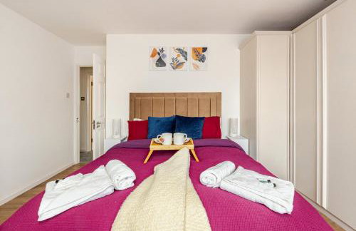 Modern & Spacious 3BR House Bracknell - Berkshire - Photo 6