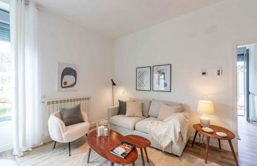 Avenida de San Luis 25, Design and comfort in the true style of Madrid, Book your getaway now! - Foto 32