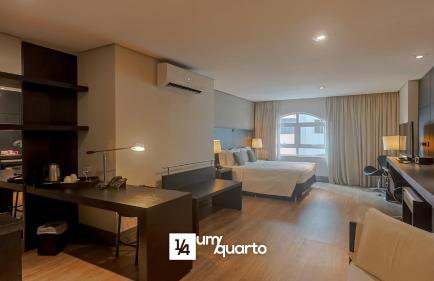Manhattan Floor - Photo 26