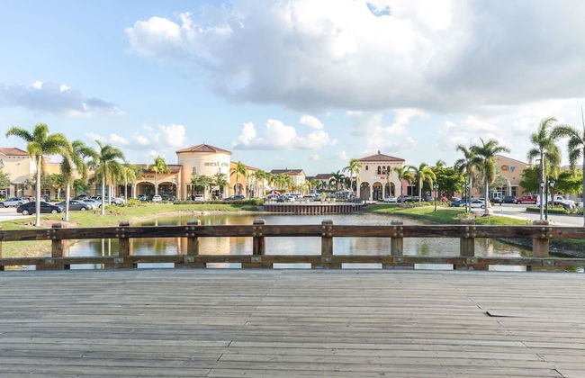 The Residences At Coconut Pointe 8203 - Foto 27