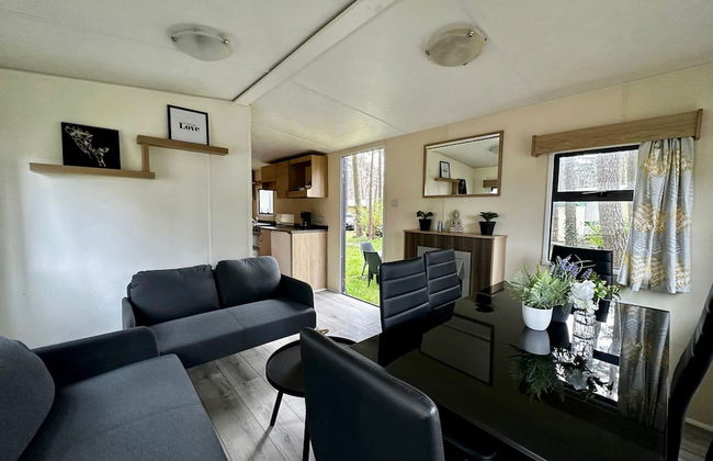 Residence With a Spacious Garden Located in a Child-friendly Park - Foto 10