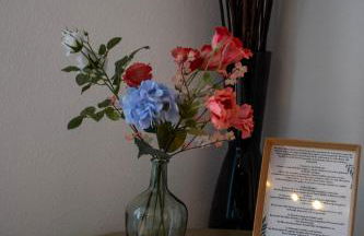 Penthouse, Sonnenbalkon, Netflix - Foto 24