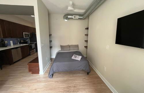 Urban Oasis Downtown Condo with Skywalk Access 6 - Photo 17