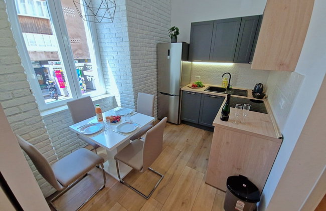 Lola's Place - Photo 35