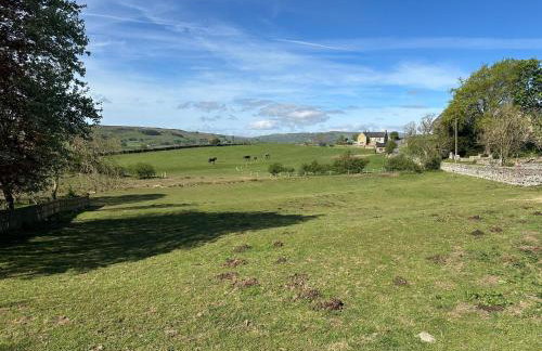 Old School House - Photo 39