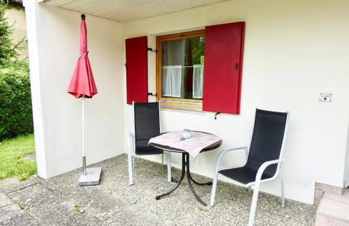 Ferienwohnung #4 mit Terrasse in zentraler dennoch ruhiger Lage - Stadtbus vor der Tür! - Foto 13